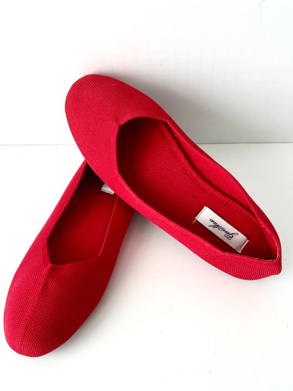 New Genshuo Flats, Red Fabric Slip-on, Cushioned Insoles, Size 9.5, Super Cute!